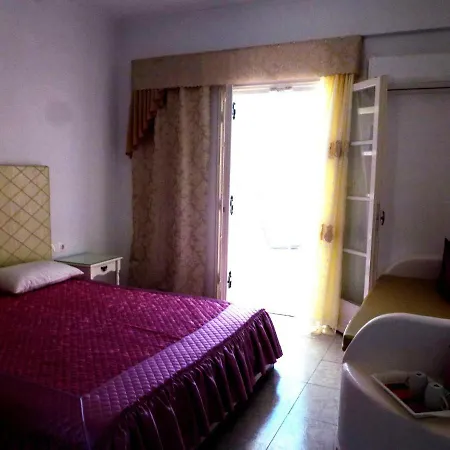 Bougainvillea Szálloda 3*