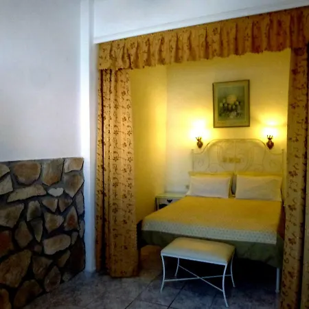 Bougainvillea Szálloda 3*